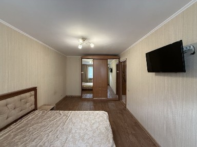 2 к/к Шнеерсона-Адмиральская