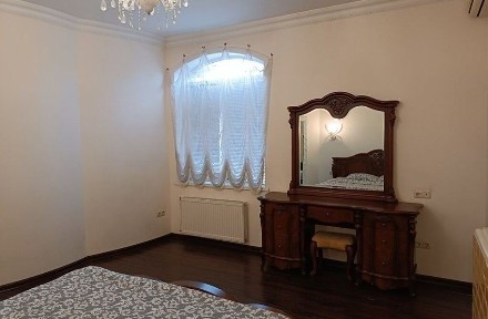 Сдам ЕВРОДВУШКУ уЛ Дерибасовская ЦЕнтр Тц Афины ВАРИАНТЫ