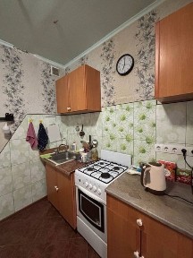 Сдам 1 ком. кв. ул. Ирпенская, 5 минут пешком метро <a href='/newbuilding/611/view/zk-akademgorodok'>Академгородок</a>
