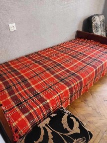 Сдам однокомнатную квартиру в Индустриальном районе возле рынка ХТЗ.