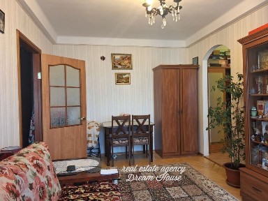 2-х кімнатна 45 м на Ентузіастів 17 з ремонтом р-н РУСАНІВКА