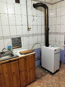 Продаж 2 к. кв. з автономним газовим опаленням