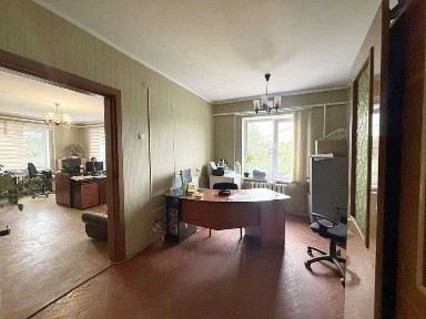 Центр! Оренда складу 71 кв/м і 2-к офісу, 40 кв/м, вул. Юності