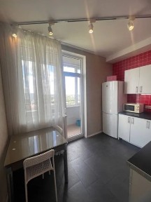 Продаж 1-кімнатної квартири 40 м², Люстдорфская дор.