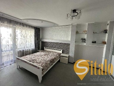 Продаж 2-х кімн. квартири вул. Фортечна.