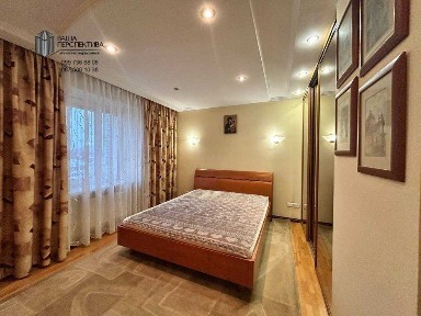 Продаж 4х кім. квартири, вул. Княгині Ольги 5, 130 кв. м, 183000 $