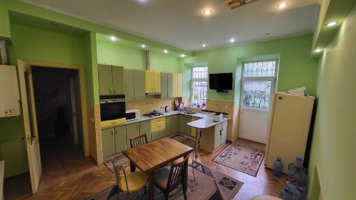 Продаж 1/2 буд. вул. Смаль Стоцького