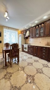 Продаж квартири район ТРЦ ПортСіті на вул. В. Чорновола!