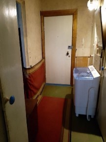 Продается срочно! 1 комнатная ПЗТО, 3 этаж