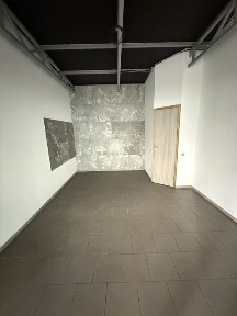 Торгове приміщення 16.5 м. Кв