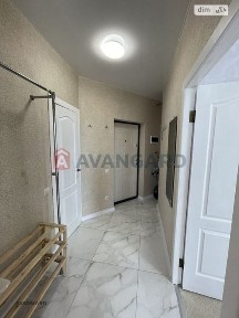 Простора квартира в Агрономічному