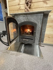 Баня на дровах на річкі Дніпро