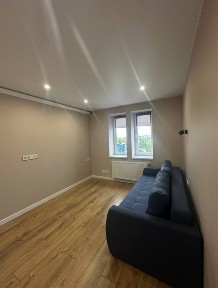 Оренда двох кімнатної квартири+кухня студія. Вул Жасминова.