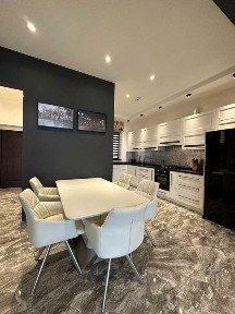 Продам современный, шикарный ДОМ в элитном комплексе