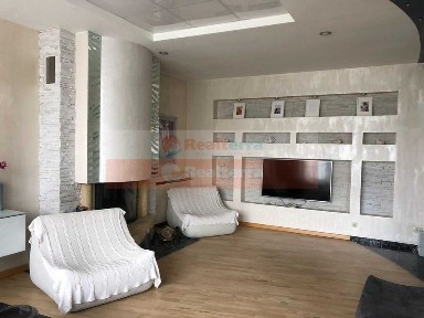 Дмитрівська -13 4к 135м