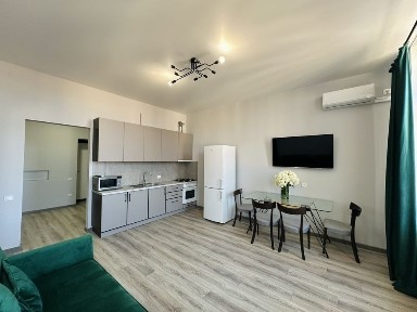 3х кімнаті апартаменти Франка 1. Історичніа частина