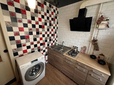 Однокімнатна квартира з косметичним ремонтом на Зигіна