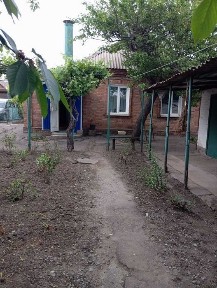 Є- відновлення. Продам будинок вул. Лесі Українки.