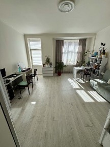 Продаж 3- кімнатноі квартири в Центрі міста