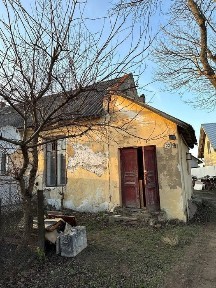 Будинок квартирного типу в центрі міста Яворів, вулиця Маковея, 22