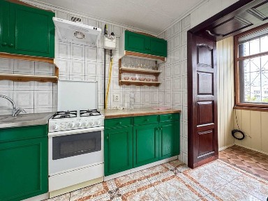 Оренда 3-кімнатної квартири на вул. Патона.