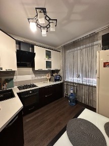 Здається 2 кім квартира