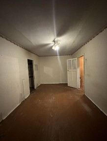 Продається 2-х кімнатна квартира на вул. Таганська, 3