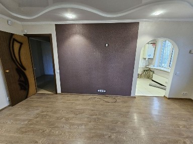 3 комн с автономным отоплением Дружба Кокчетавская (Романа Рибалки)