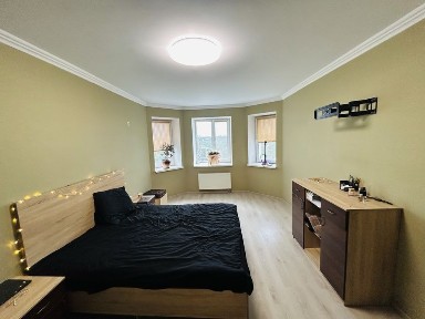 Продам 1-но кімнатну квартиру з видом на річку та ліс, р-н Корбутівка