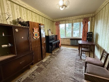 Продаж квартири вул. Березняківська 10