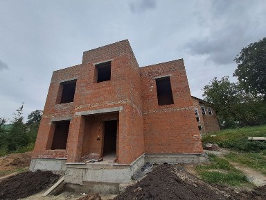 Продається сучасний будинок 180 м. кв з терасою у В. Гаї