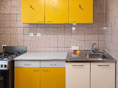 2 кім. кв-ри, пр-т Європейського Союзу (Правди). Можна з тваринами.