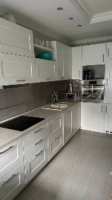 Оренда, трикімнатна на Дмитрівській, готова до заселення