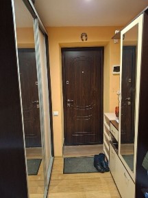 Продається 3 кімнатна квартира