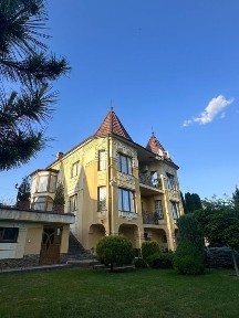 Оренда преміального будинку