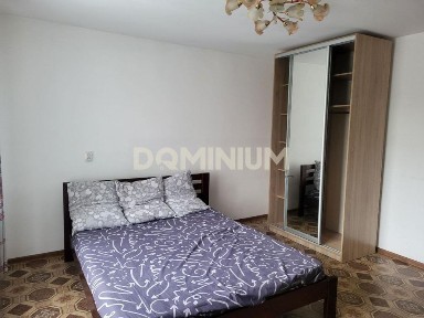 Оренда, простора 2-кім квартира на другому поверсі