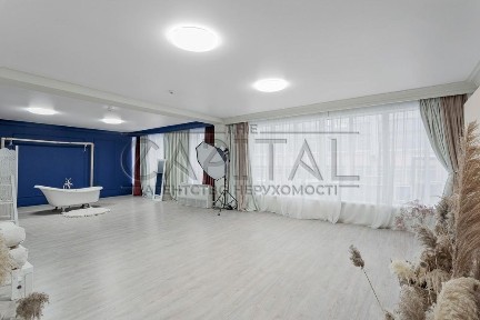 Оренда приміщеня 300м2, пр-т Василя Порика, Поділ