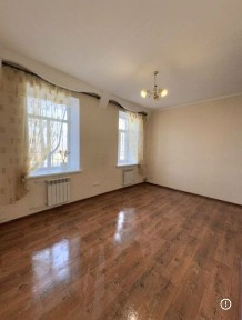 Продажа однокомнатной квартиры. Сталинка. 8-й Причал!