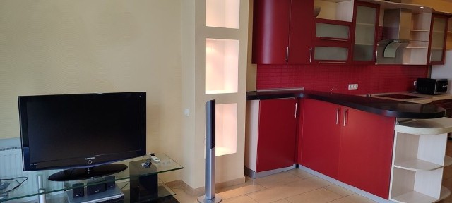 Просторная квартира под аренду на Фонтане