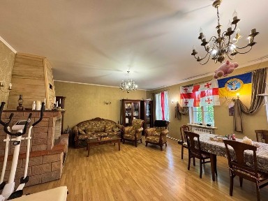 Шикарний будинок з підвалом та автономністю Морозівка Бориспіль