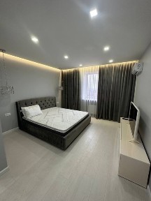 Сдам 1к квартиру ЖК <a href='/newbuilding/4958/view/zk-dneprovskaa-brama'>Днепровская Брама</a> 1 / Слобожанское