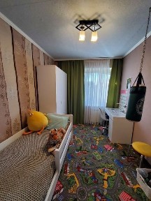 Квартира 3-х кімнатна з індив. опалення