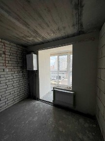 Продам 2 кімн. квартиру в будинку з частковим ремонтом! Ціна Топ!