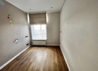 Двокімнатна квартира з сучасним ремонтом вул. Зелена