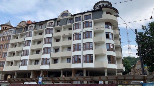 Продаж 2-х кімн. квартири 67,4м2, ЖК « Львівський дворик» 4/6ц, 155000$