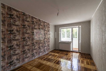 Продаж 3к квартири по вул. Молодіжна