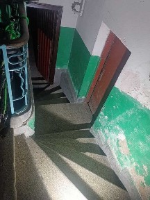 Нежитлове приміщення в цокольному поверсі на вул. Труша.