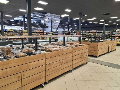 ТЦ площею 3300 м2 з орендарями окупність 10 років