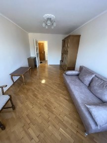 Оренда 2-к кварттири вул. Ломаківська ( Мічуріна) 4. Печерськ.