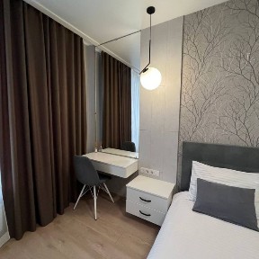 Сдам посуточно однокомнатную квартиру в Буче - ЖК <a href='/newbuilding/6530/view/zk-grand-burze'>Гранд Бурже</a>